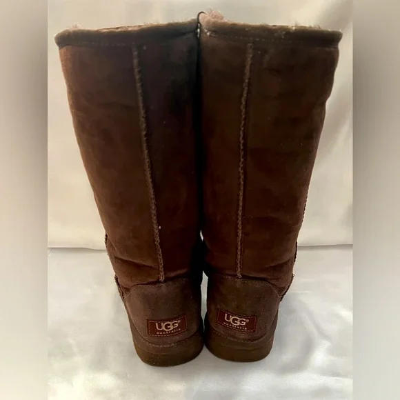 UGG Classic Tall II Boot in color Burnt Cedar - Picture 4 of 13